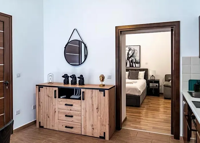 Cozy House Center In