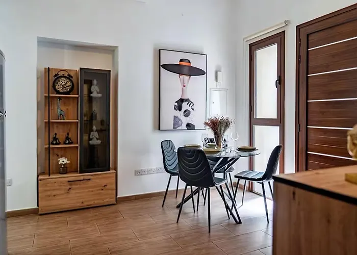 Сasa de vacaciones Cozy House Center In *